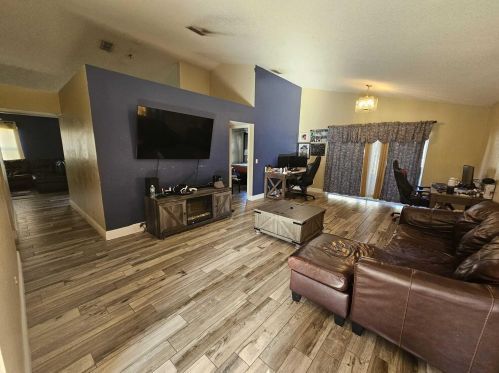 4209 Boca Woods Dr, Orlando FL  32826-2611 exterior