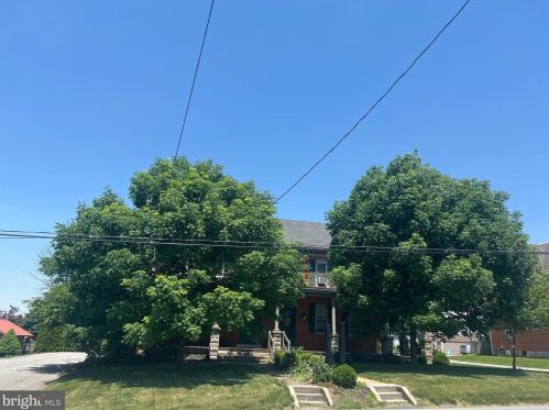 3151 Lincoln Hwy, Lapark, PA 17562-9648