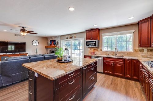 1707 Panettah Dr, Alpine CA  91901-2934 exterior