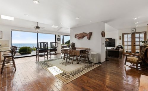 14240 Headlands Point Way, Mendocino CA  95460-9612 exterior