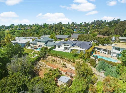 621 Camino Cerrado, South Pasadena CA  91030-4103 exterior