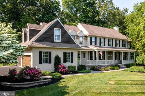 1039 Harmony Hill Rd, Downingtown, PA 19335-4007
