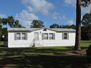 7680 129th St, Sebastian, FL 32958-3625