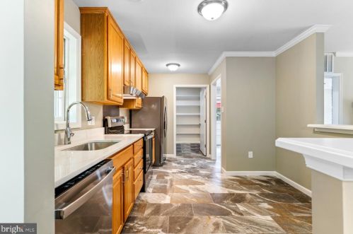 4 Willow Branch Pl, Fredericksburg VA  22405-1446 exterior