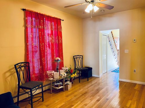 73 14 St, Bayonne NJ  07002-3508 exterior