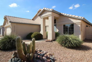 610 Golden St, Gilbert, AZ 85233-8217