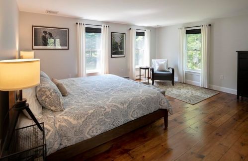 565 Penacook Rd, Hopkinton NH  03229-2916 exterior