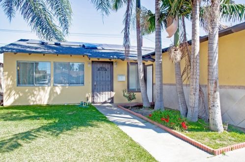 11513 Renville St, Lakewood, CA 90715-1233
