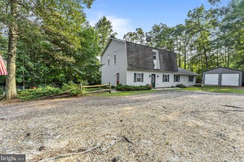 12483 Newland Rd, Foneswood, VA 22572-2540