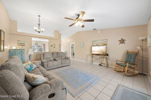 6220 Baker Cir, Cocoa FL  32927-3322 exterior