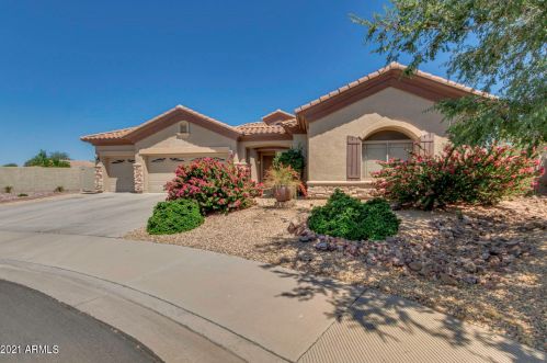 2730 Buena Vista Dr, Chandler, AZ 85249-5076
