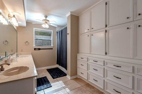 362 Marina Pl, Chita TX  75862-8211 exterior