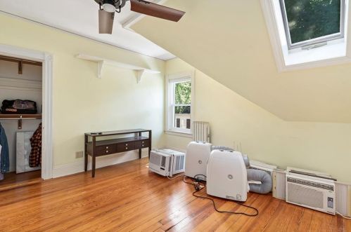 41 Irving Ave, Providence RI 02906-4510 exterior