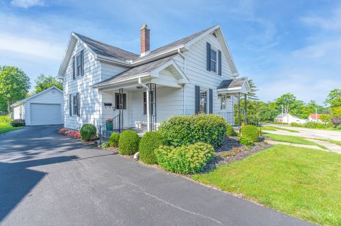 564 North Ave, Bellefontaine, OH 43311-2481