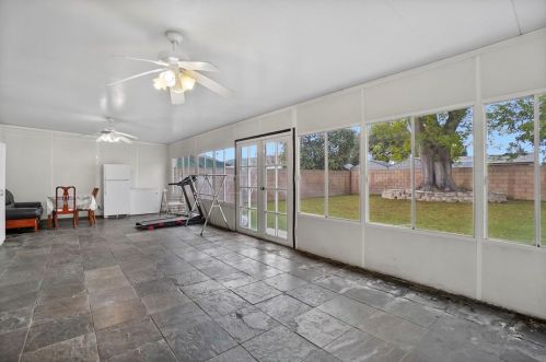 431 Valley Center Ave, Glendora CA  91741-3857 exterior