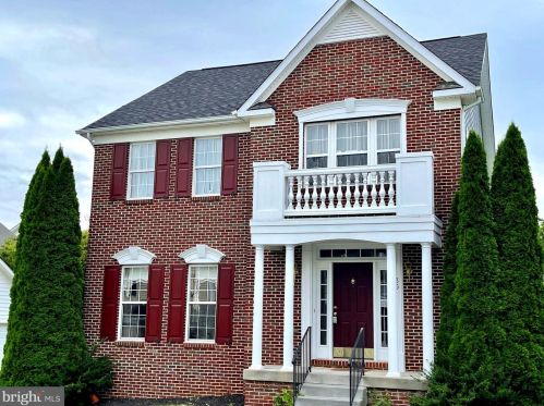 35 Colonial Dr, Charles Town WV  25414-4494 exterior