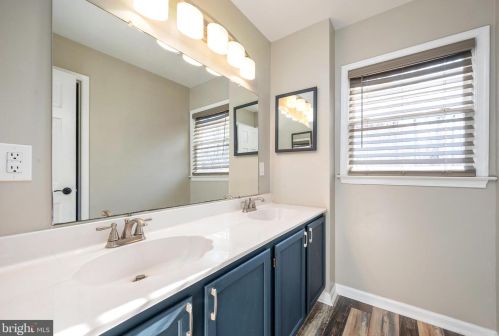 12900 Verrey Ct, Spotsylvania VA  22551-8009 exterior