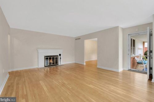 2016 Kynwyd Rd, Wilmington DE  19810-3844 exterior