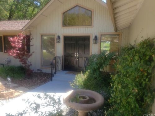 18670 Maple Leaf Ct, Middletown CA  95467-8528 exterior