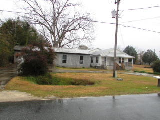 749 North Ave, Bonifay FL  32425-4255 exterior