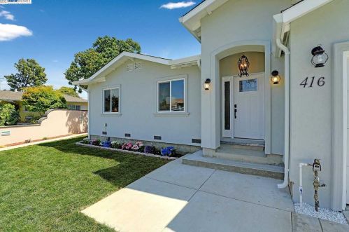 416 Easter Ave, Milpitas CA  95035-4203 exterior