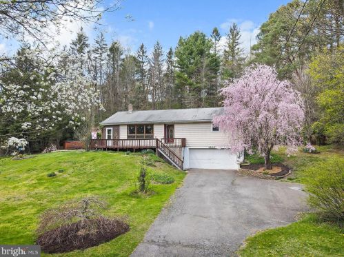 2605 Hemlock St, Palmerton, PA 18071-6029
