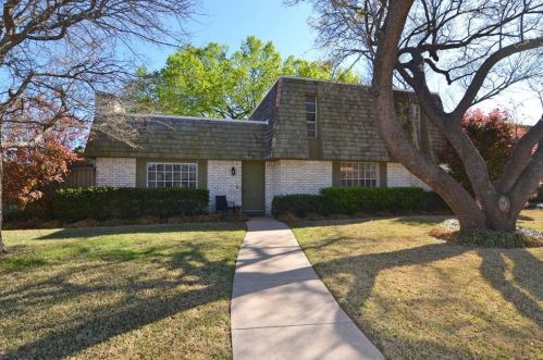 2110 Scarlet Oak Dr, Richardson, TX 75081-3954