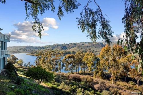 11160 Caminito Vista Pacifica, San Diego CA 92131-3301 exterior