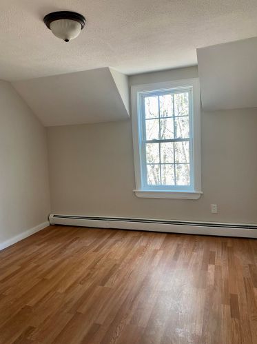 14 Springfield Ct, Rochester NH exterior