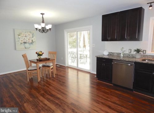 10505 Meadowview Dr, Fredericksburg VA  22408-2662 exterior