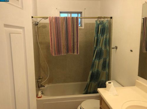 16401 San Pablo Ave, Richmond CA  94806-1331 exterior