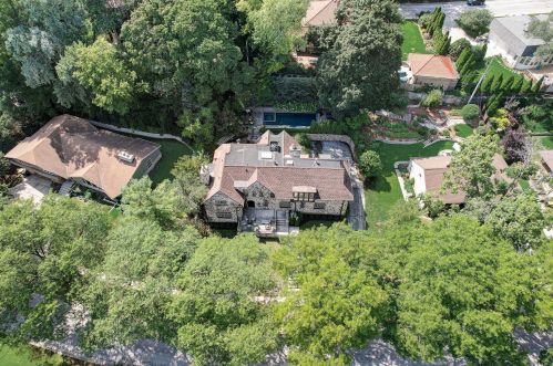 6578 Washington Cir, Milwaukee WI 53213-2460 exterior