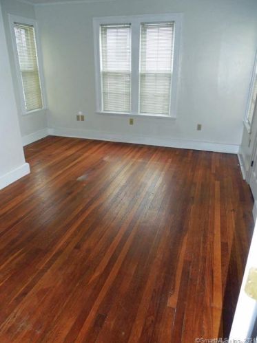 26 Waterville St, Waterbury CT  06710-1853 exterior