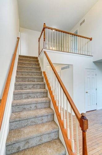 1505 Thornberry Rd, Amelia OH  45102-1772 exterior