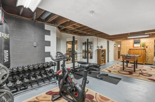 1751 Circle Dr, Martinsville NJ  08836-2148 exterior