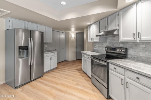 5801 Ludlow Dr, Scottsdale AZ  85254-3132 exterior