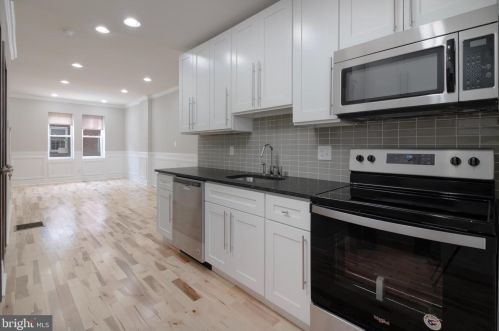 2538 Hicks St, Philadelphia PA  19145-4604 exterior