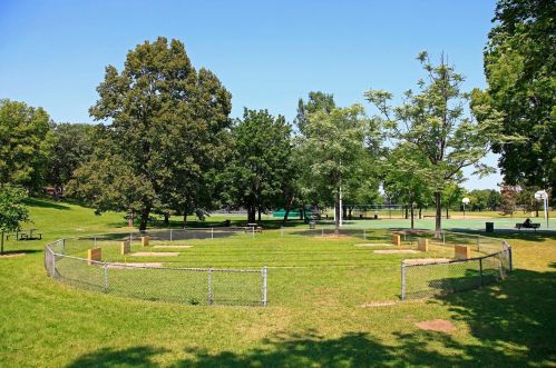 4837 Clinton Ave, Minneapolis MN 55419-5658 exterior