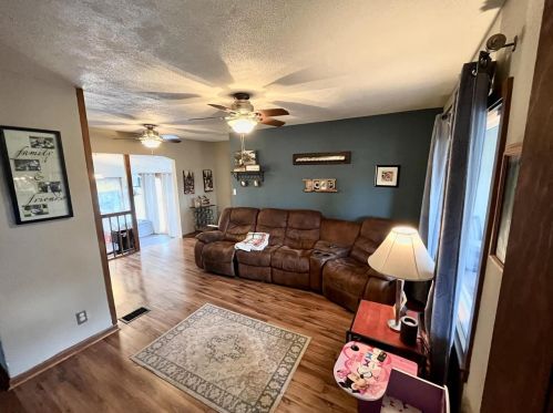 271 Weis Ave, Fond Du Lac, WI 54935-2665