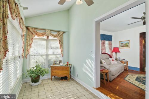 1945 Brynmawr Ave, Haddon Heights, NJ 08035-1012
