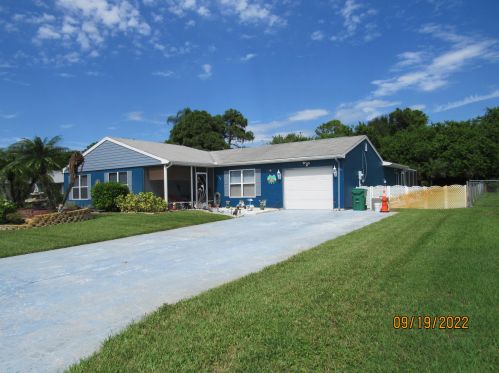 1737 Lullaby Ter, Fort Pierce, FL 34952-4220