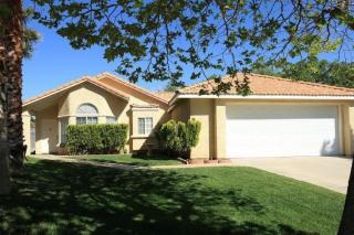 3215 Dearborn Ave, Palmdale, CA 93551-1030