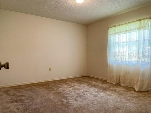 1329 Cr 436, Lake Panasoffkee FL  33538-5128 exterior