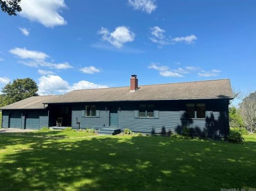 10 Surdan Mountain Rd, West Woods CT  06069-2428 exterior