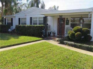116 Auburn Rd, Auburndale, FL 33823-3201
