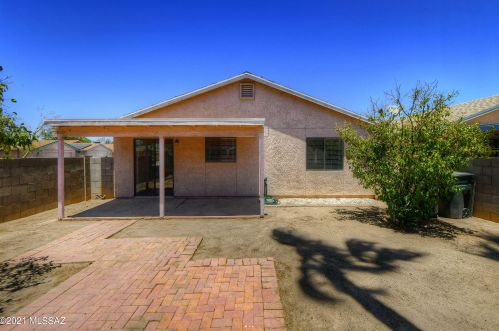 1659 Denning Ct, Tucson, AZ 85746-3242