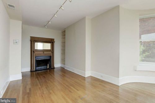 2107 S St, Washington, DC 20002-1914
