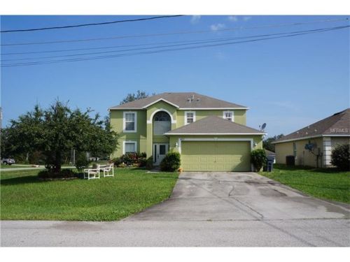 401 Danube Dr, Kissimmee, FL 34759-5330