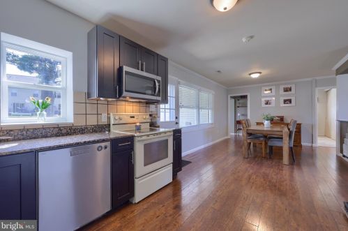 90 Stanley Ave, Landisville PA  17538-1023 exterior