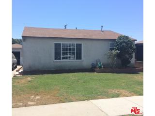 5436 Pelleur St, Lynwood, CA 90262-5521